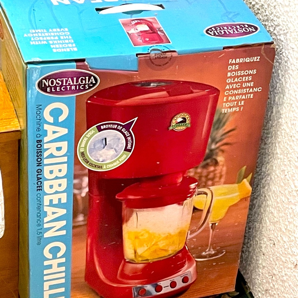 Nostalgia Electrics Caribbean Chiller